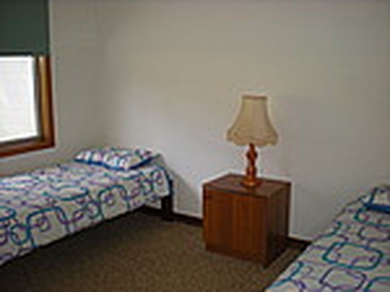 34 Shaw Street, Guilderton WA 6041