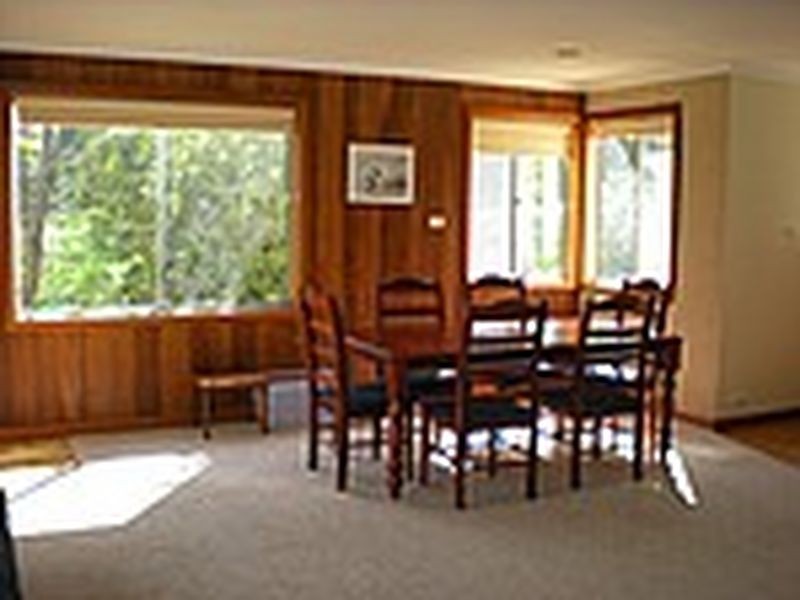 34 Shaw Street, Guilderton WA 6041