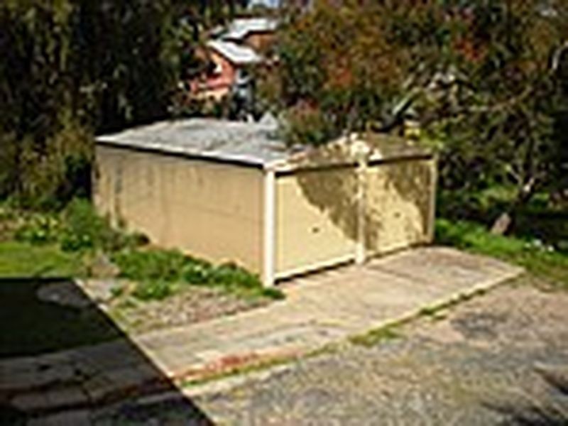 34 Shaw Street, Guilderton WA 6041