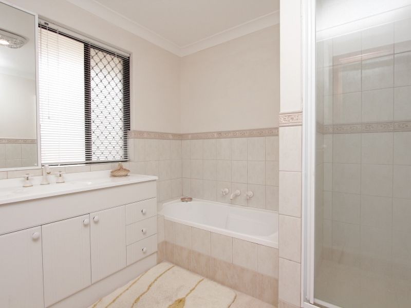 99 Jones Street, Stirling WA 6021