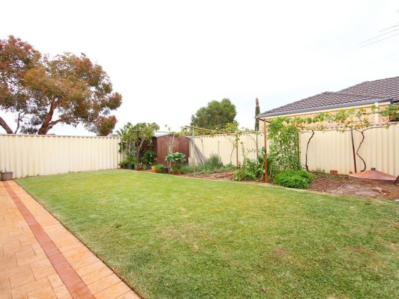 99 Jones Street, Stirling WA 6021