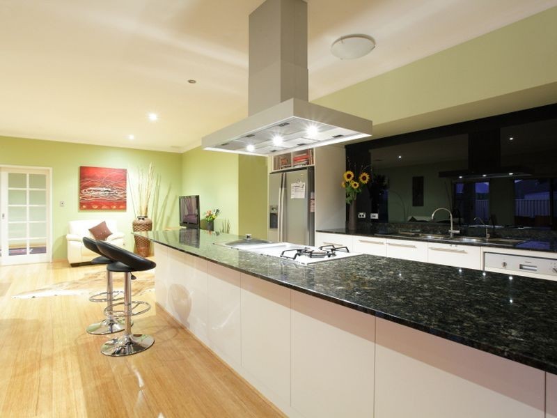 21 Daleford Way, Southern River WA 6110