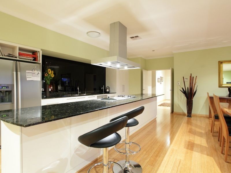 21 Daleford Way, Southern River WA 6110