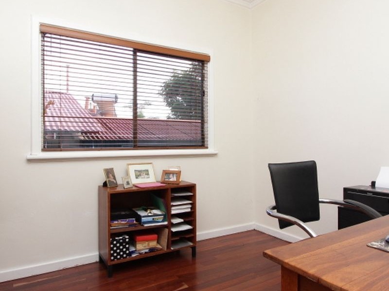 37 Peachey Avenue, Kewdale WA 6105