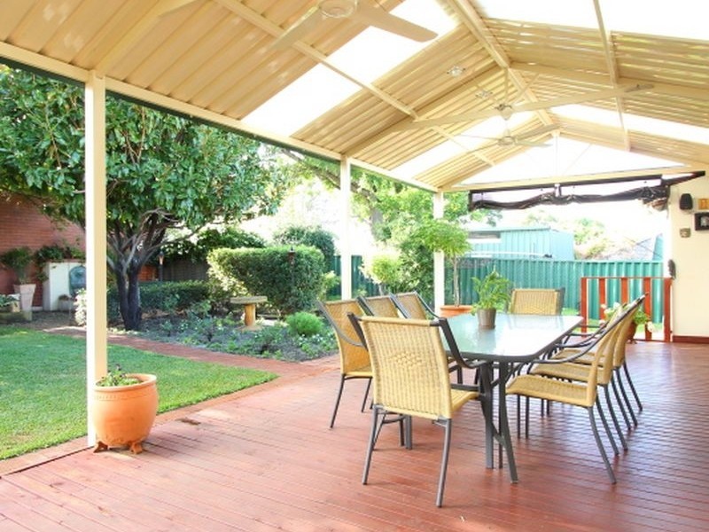 37 Peachey Avenue, Kewdale WA 6105