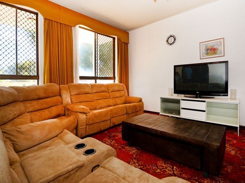 56 Jardine Street, Stirling WA 6021