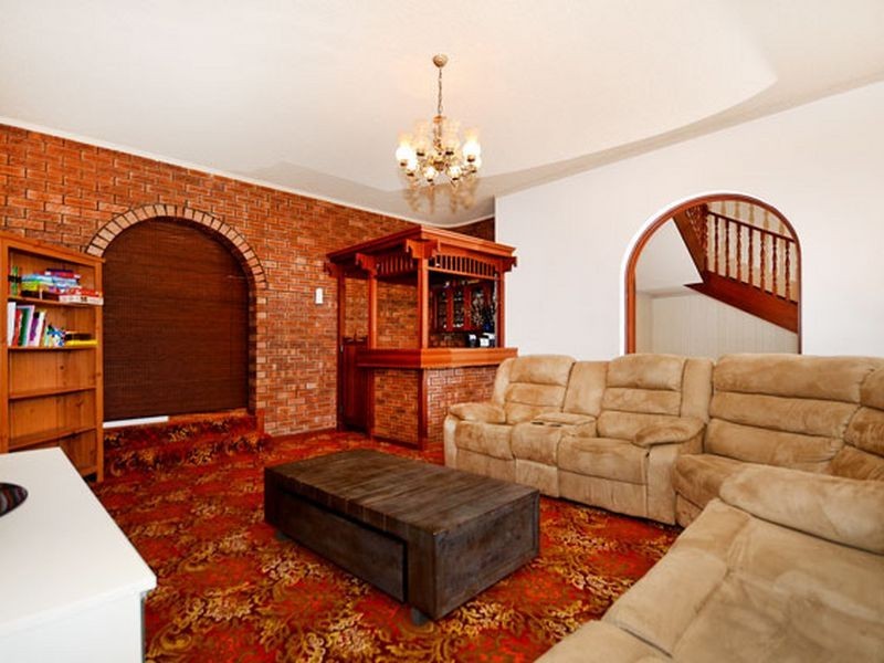 56 Jardine Street, Stirling WA 6021