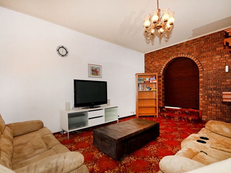 56 Jardine Street, Stirling WA 6021