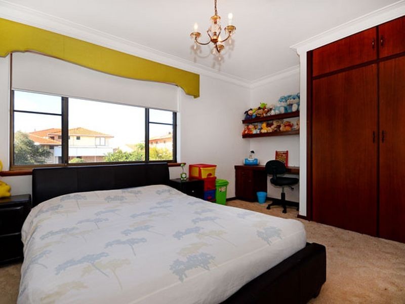 56 Jardine Street, Stirling WA 6021