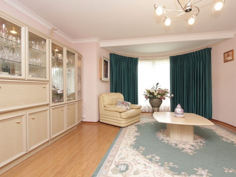 99 Jones Street, Stirling WA 6021