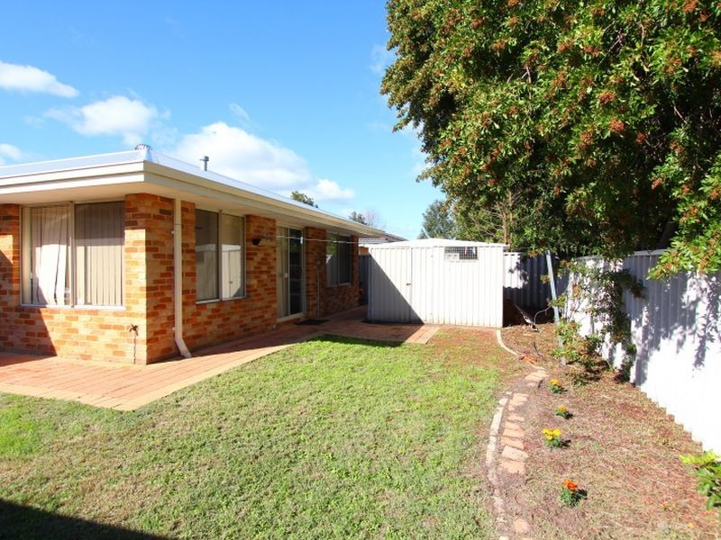 15 Boxley Place, Langford WA 6147