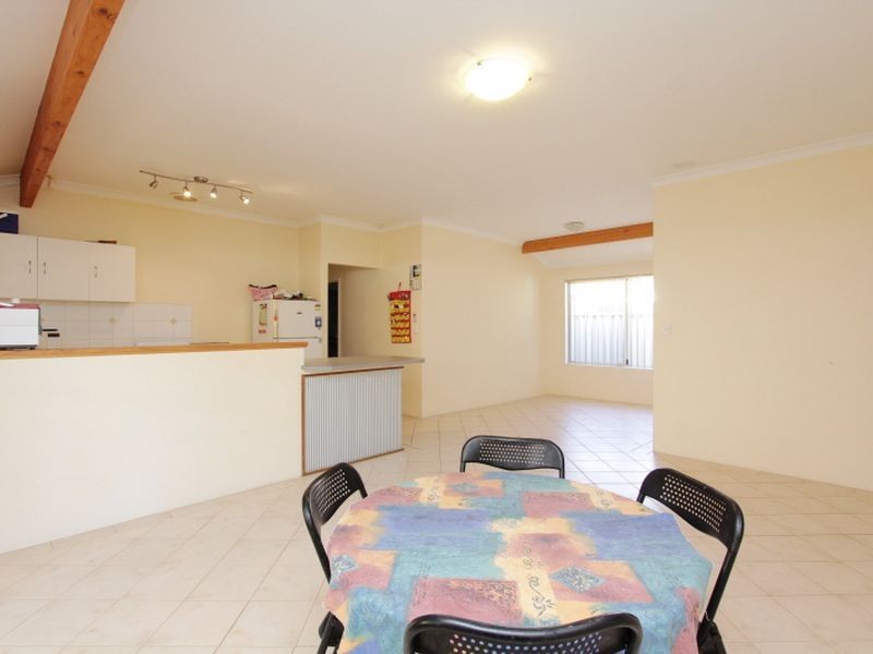 15 Boxley Place, Langford WA 6147