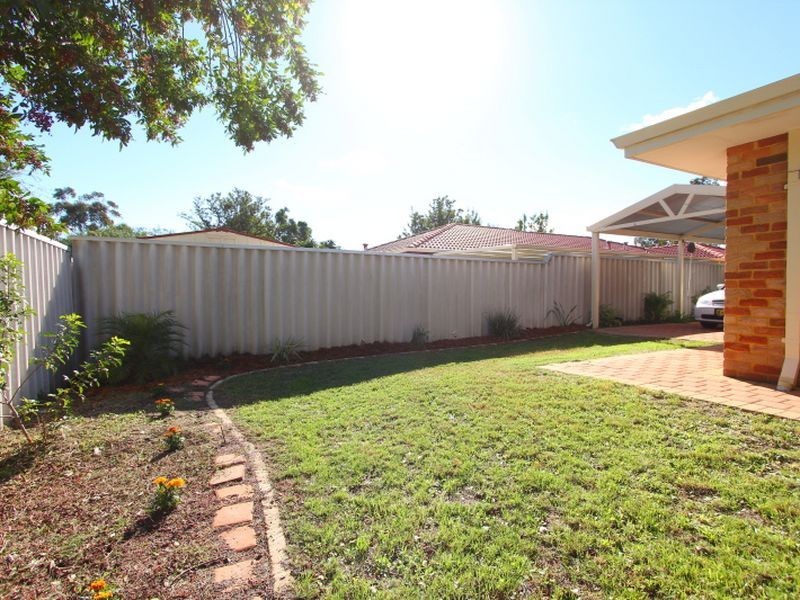 15 Boxley Place, Langford WA 6147