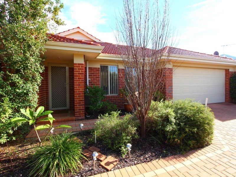 19B Raleigh Street, Carlisle WA 6101