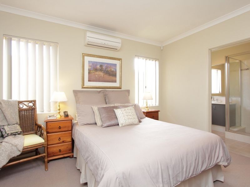 19B Raleigh Street, Carlisle WA 6101