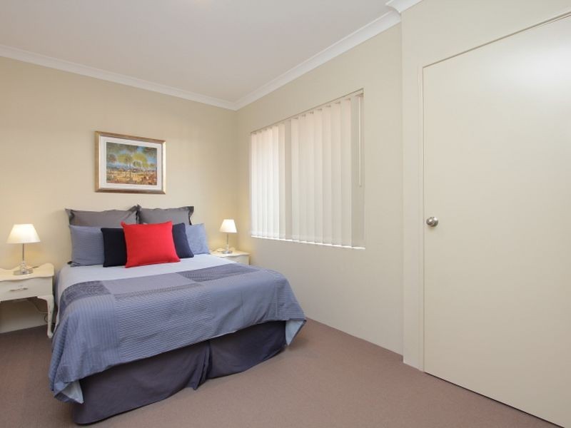 19B Raleigh Street, Carlisle WA 6101