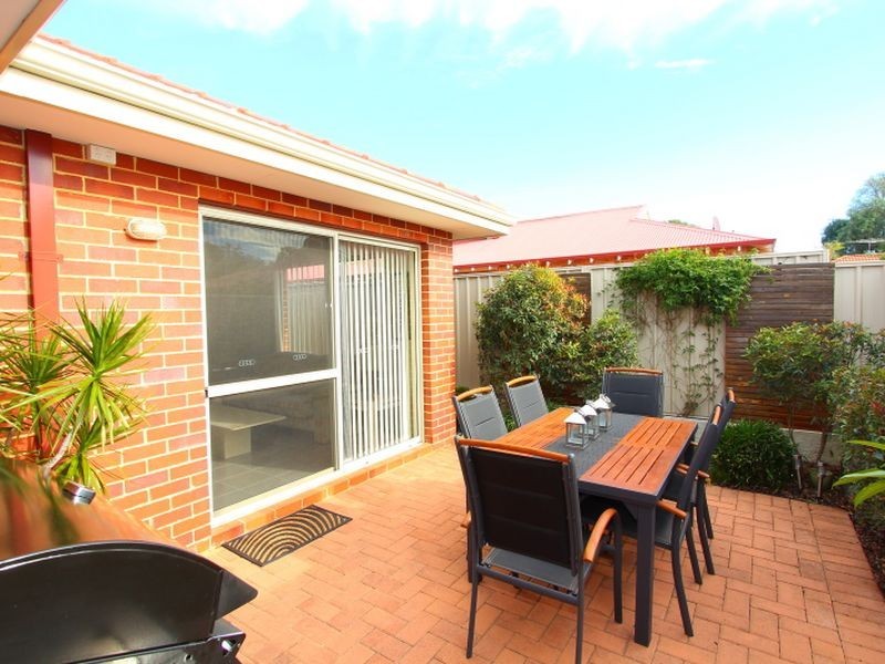 19B Raleigh Street, Carlisle WA 6101