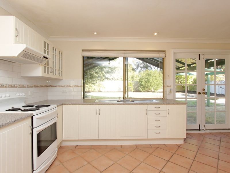 39 Jackson Road, Karawara WA 6152