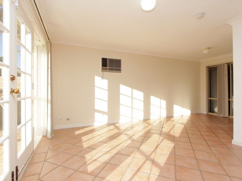 39 Jackson Road, Karawara WA 6152