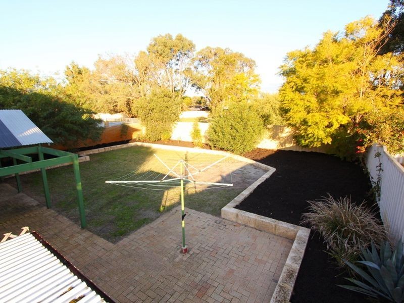 39 Jackson Road, Karawara WA 6152