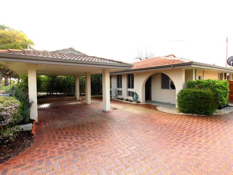 80B Raleigh Street, Carlisle WA 6101