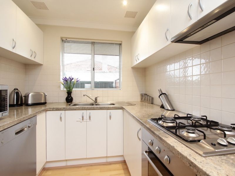 80B Raleigh Street, Carlisle WA 6101