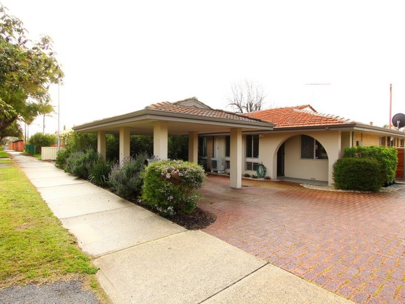 80B Raleigh Street, Carlisle WA 6101