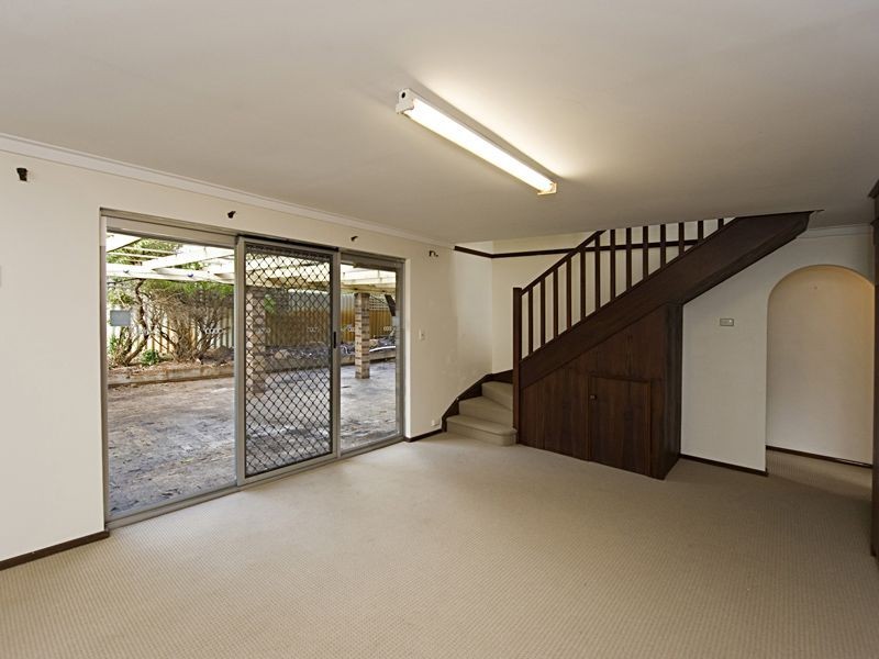 19 Lenhay Court, Willetton WA 6155