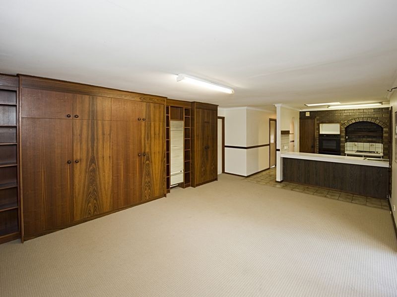 19 Lenhay Court, Willetton WA 6155