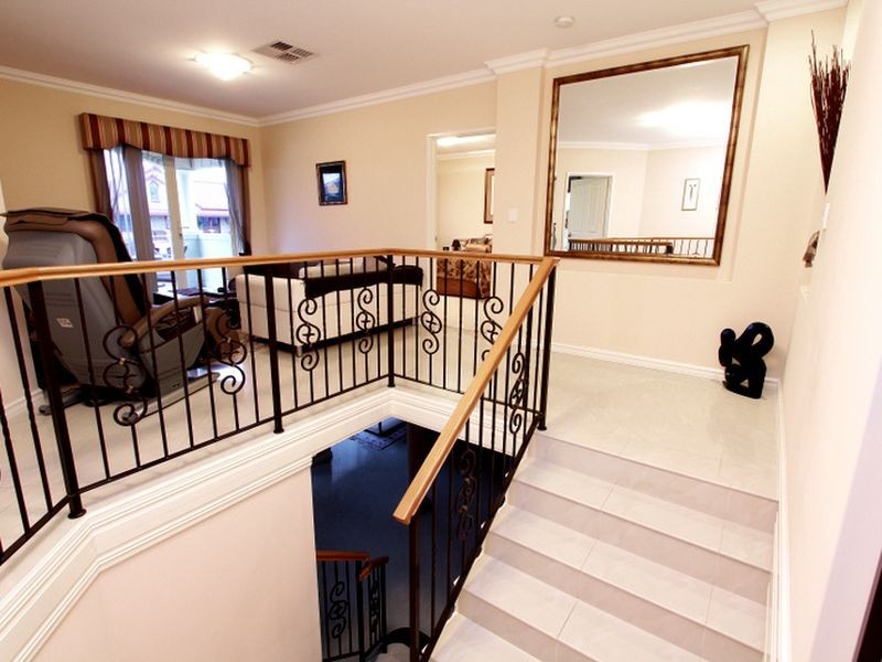 26 Fairbairn Road, Coogee WA 6166