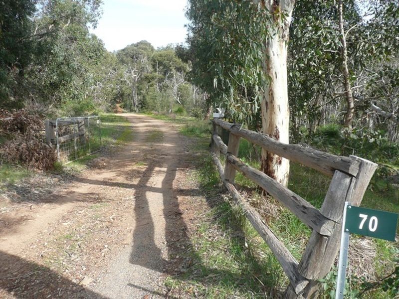 70 Barge Drive, Darling Downs WA 6122