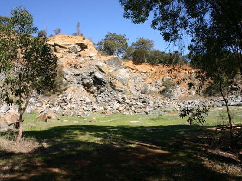 70 Barge Drive, Darling Downs WA 6122