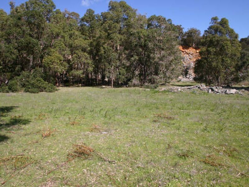 70 Barge Drive, Darling Downs WA 6122