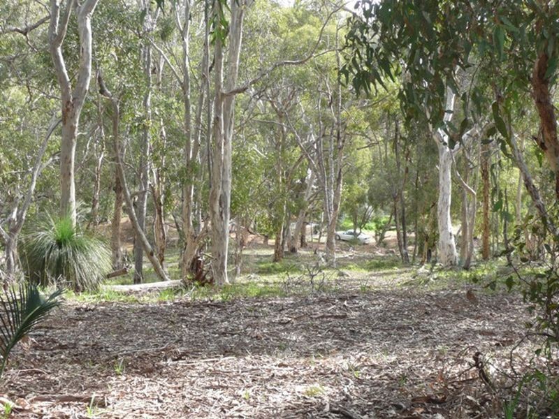 70 Barge Drive, Darling Downs WA 6122