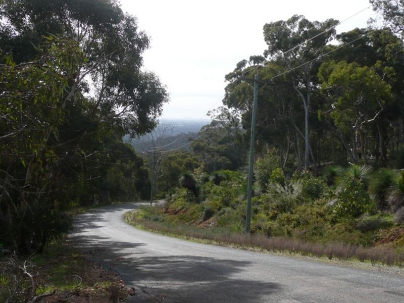 70 Barge Drive, Darling Downs WA 6122