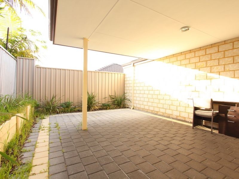 2/41 Mitchell Street, Bentley WA 6102