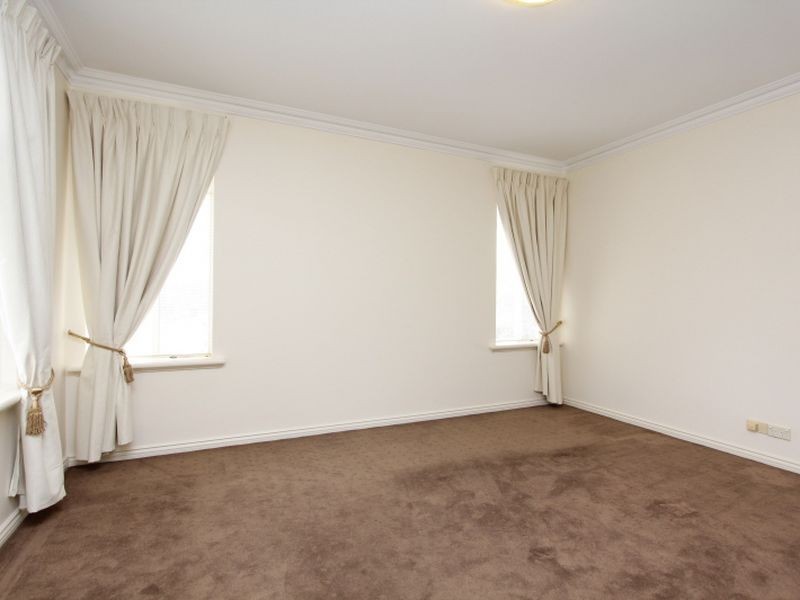 7 Washington Street, Victoria Park WA 6100