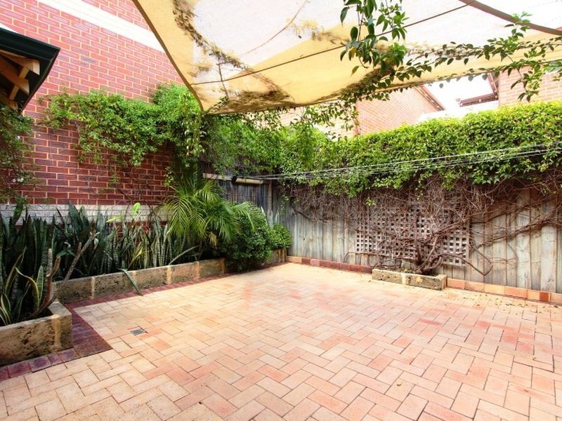 7 Washington Street, Victoria Park WA 6100