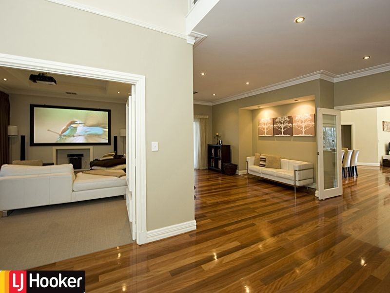 7 Pinedale Street, East Victoria Park WA 6101