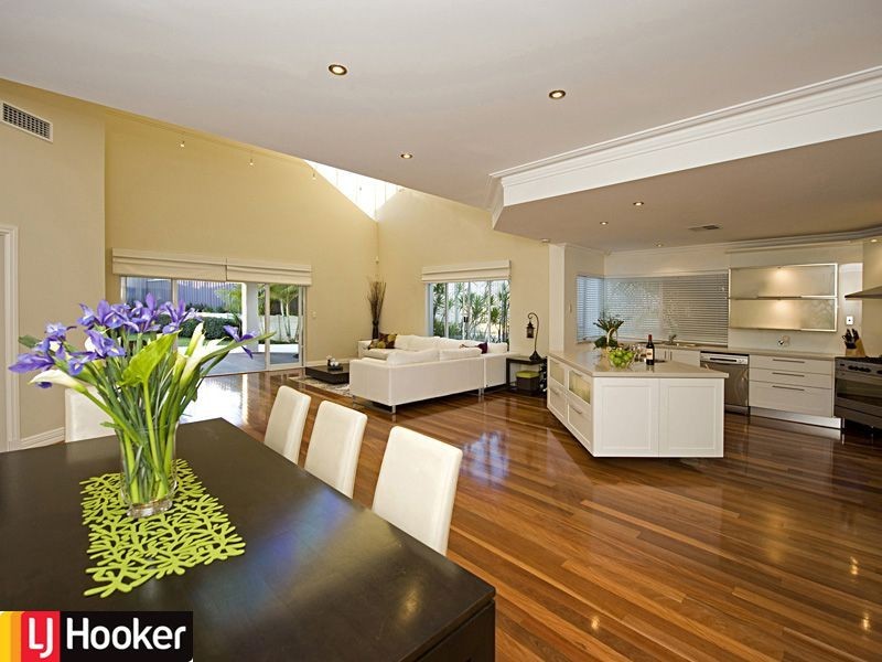 7 Pinedale Street, East Victoria Park WA 6101