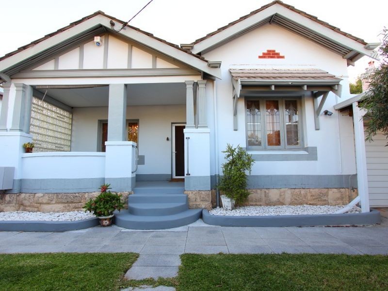 113 Douglas Avenue, South Perth WA 6151