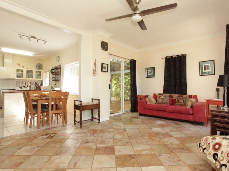 1 Noel Road, Gooseberry Hill WA 6076