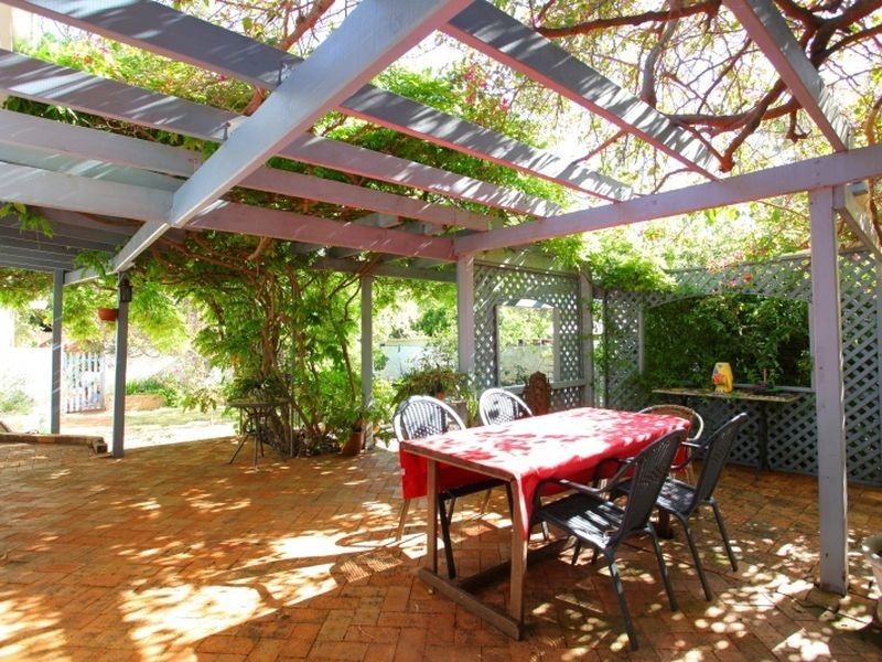 1 Noel Road, Gooseberry Hill WA 6076