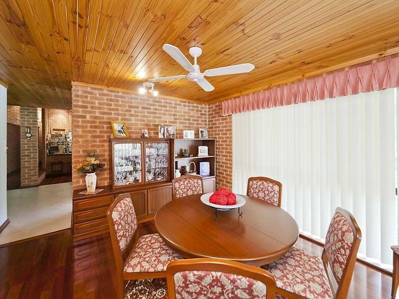 30 Torwood Drive, Gooseberry Hill WA 6076