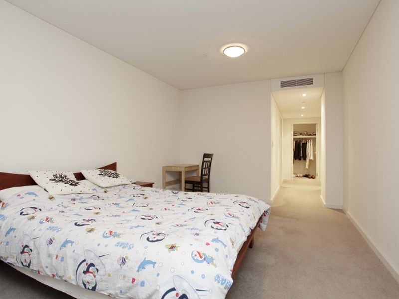 202/2 Oldfield Street, Burswood WA 6100