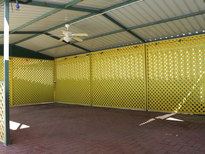 27 Yarrow Drive, Beechboro WA 6063