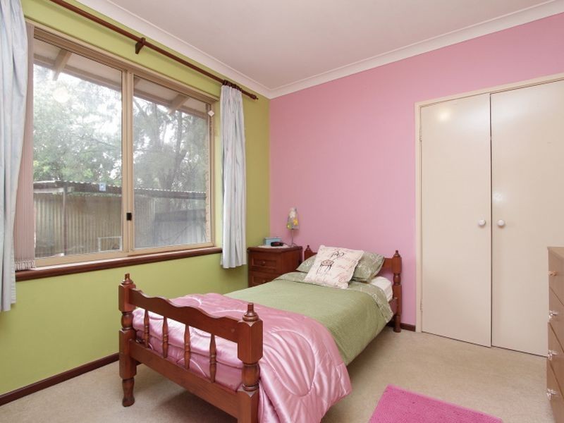 26 Winsor Road, Kalamunda WA 6076