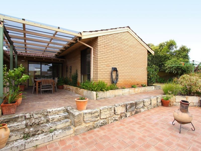 9 Pearson Crescent, Bull Creek WA 6149
