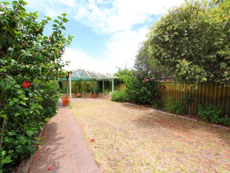 9 Pearson Crescent, Bull Creek WA 6149