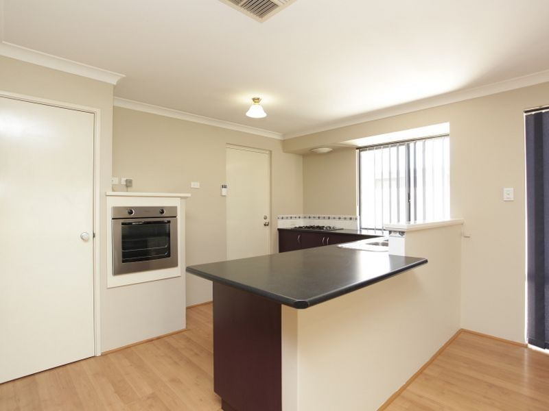 20 Silica Road, Wattle Grove WA 6107